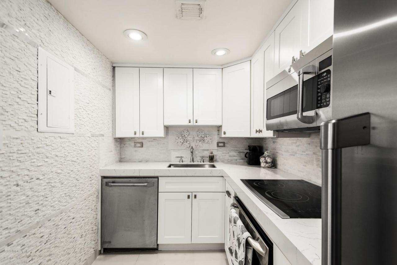 Two Bedroom Two Bath Apartment 2 Block To Beach Miami Beach Exterior foto